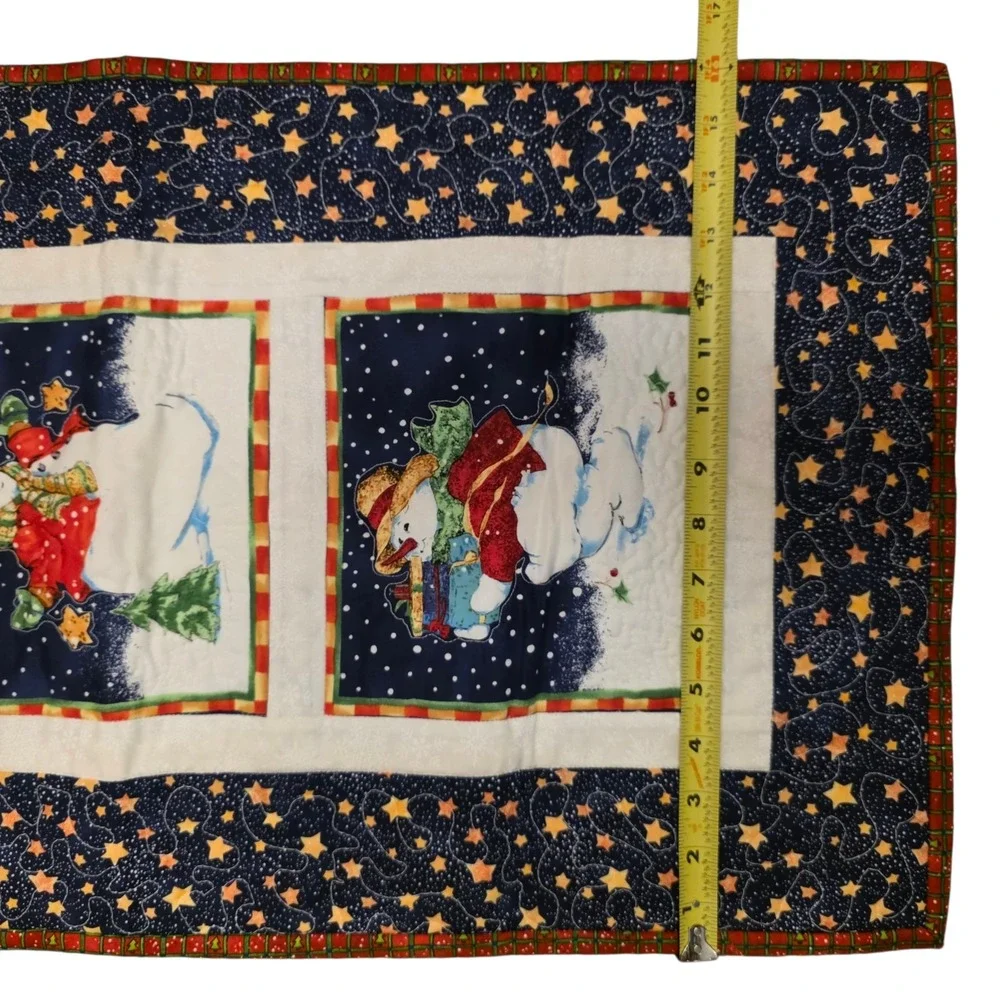 Vintage Handmade Quilted Christmas Table Runner 31.5X16 Inches Holiday‎ Snowmen